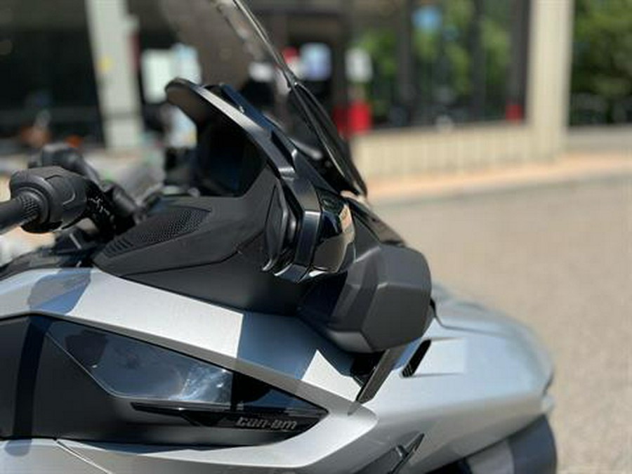 2024 Can-Am Spyder RT