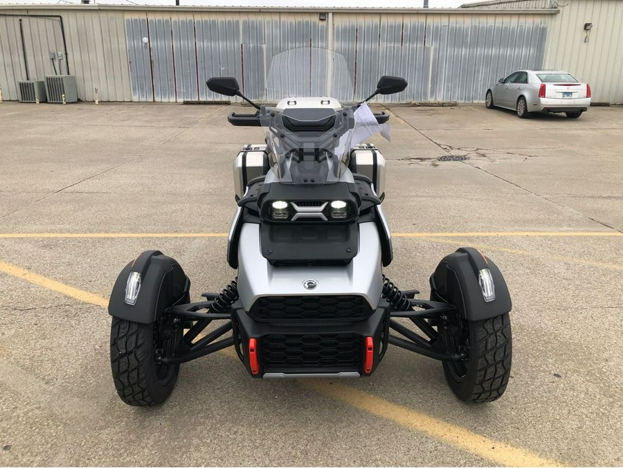 2025 Can-Am CANYON XT
