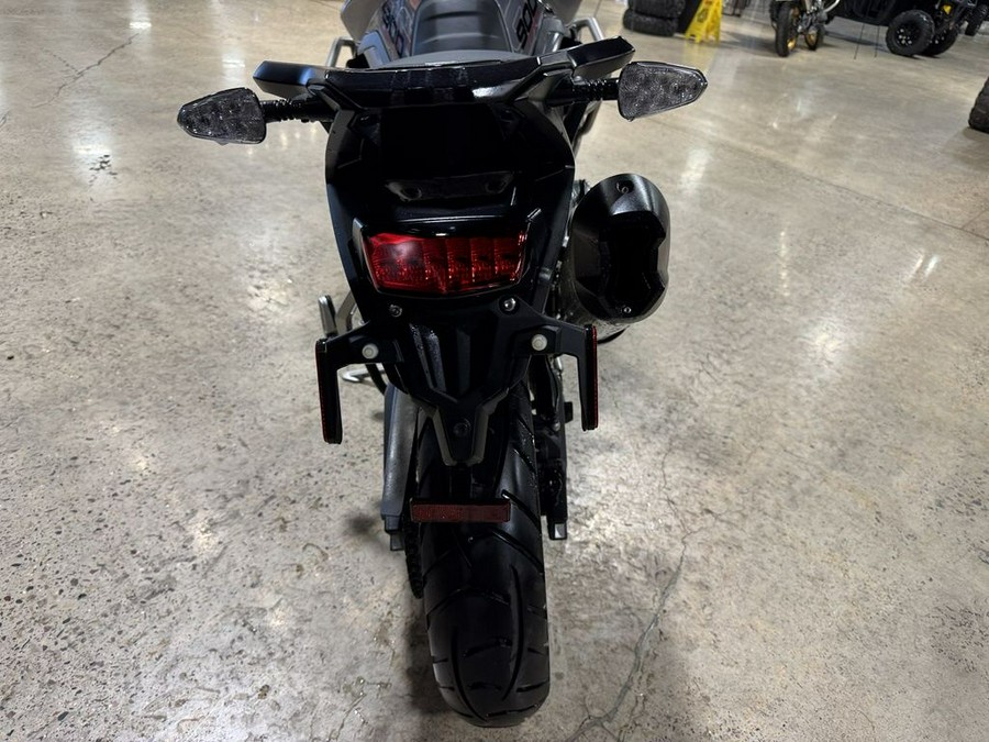 2024 Triumph Tiger 900 GT Graphite / Sapphire Black
