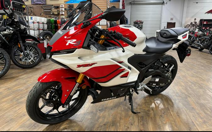 2026 Yamaha YZF R3 70Th Anniversary Edition