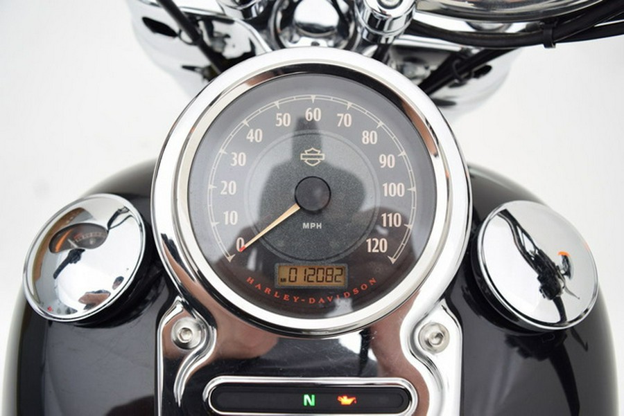 2014 Harley-Davidson FLD - Dyna Switchback FLD