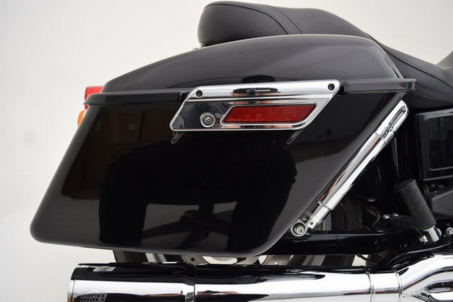 2014 Harley-Davidson FLD - Dyna Switchback FLD