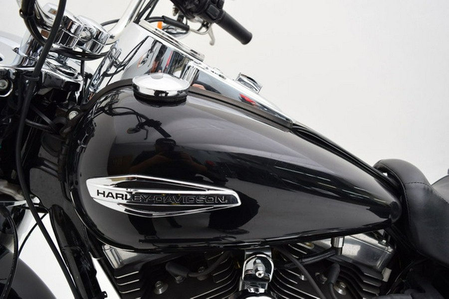 2014 Harley-Davidson FLD - Dyna Switchback FLD