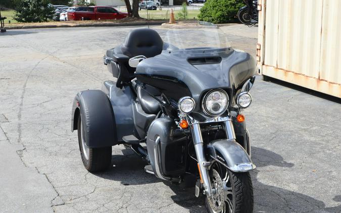 2021 Harley-Davidson Tri Glide Ultra Gauntlet Gray Metallic/Vivid Black