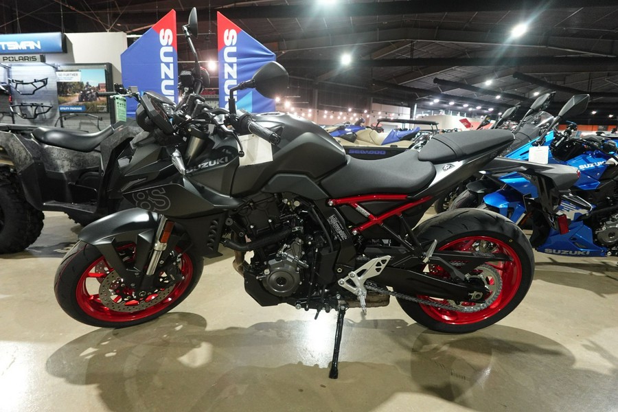 2025 Suzuki GSX-8S