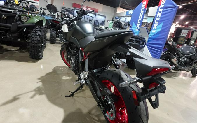 2025 Suzuki GSX-8S