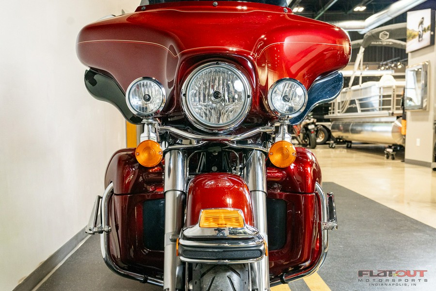 2010 Harley-Davidson® ULTRA CLASSIC ELECTRA GLIDE 107CI (ONLY 15K MILES)