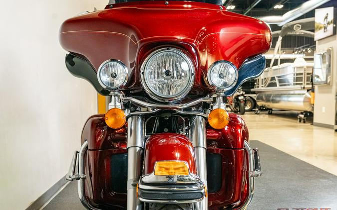 2010 Harley-Davidson® ULTRA CLASSIC ELECTRA GLIDE 107CI (ONLY 15K MILES)