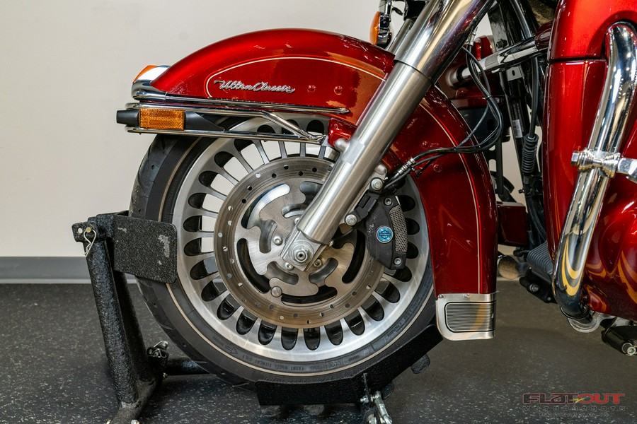 2010 Harley-Davidson® ULTRA CLASSIC ELECTRA GLIDE 107CI (ONLY 15K MILES)