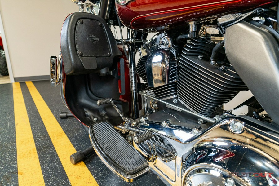 2010 Harley-Davidson® ULTRA CLASSIC ELECTRA GLIDE 107CI (ONLY 15K MILES)