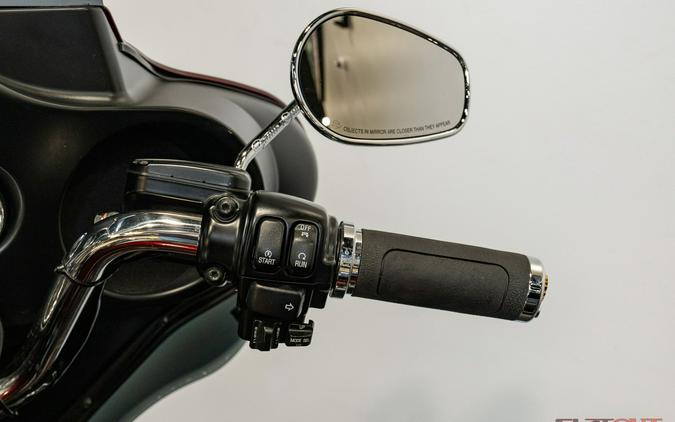 2010 Harley-Davidson® ULTRA CLASSIC ELECTRA GLIDE 107CI (ONLY 15K MILES)