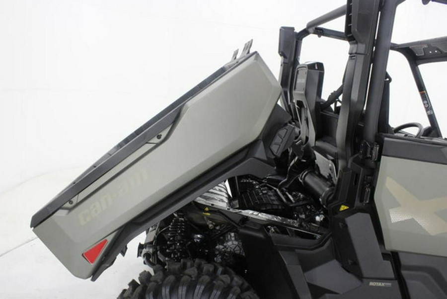 2026 Can-Am Defender X Mr HD11 With Half-Doors