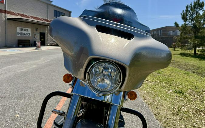 2018 Harley-Davidson® Street Glide® FLHX