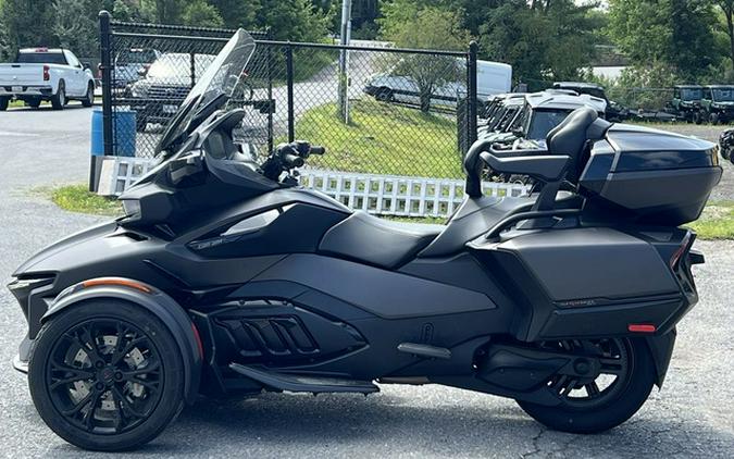 2024 Can-Am Spyder RT Limited Dark Wheels