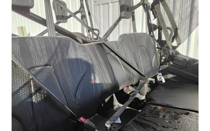 2025 Honda Pioneer 1000-6 Crew Deluxe