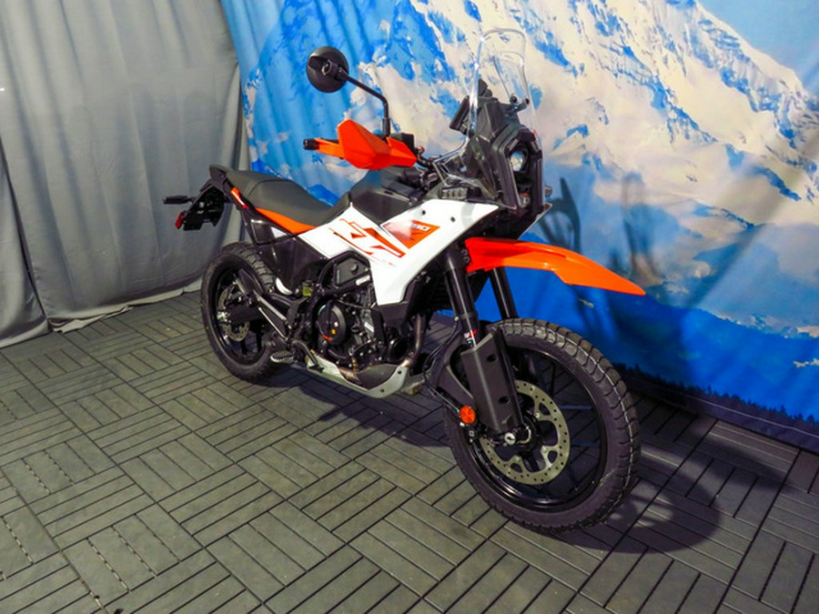 2025 KTM Adventure 390 X
