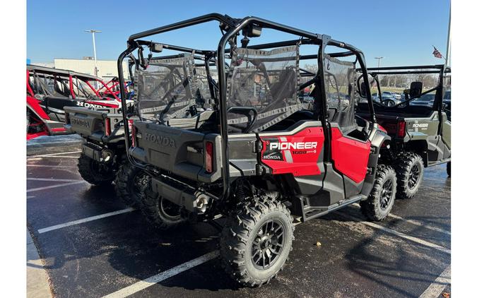 2025 Honda Pioneer 1000-5 Deluxe
