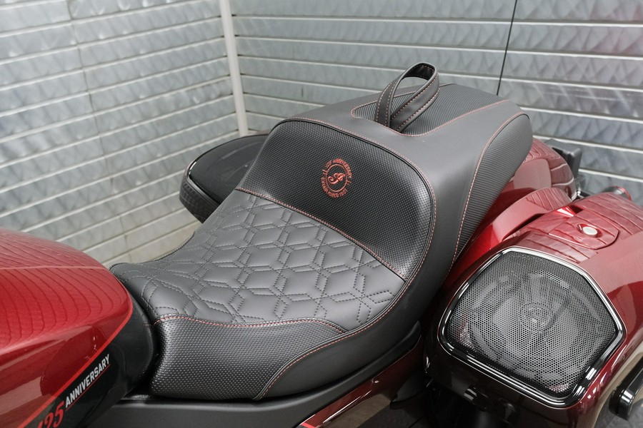 2026 INDIAN MOTORCYCLE CHALLENGER 125TH ANNIVERSARY EDITION