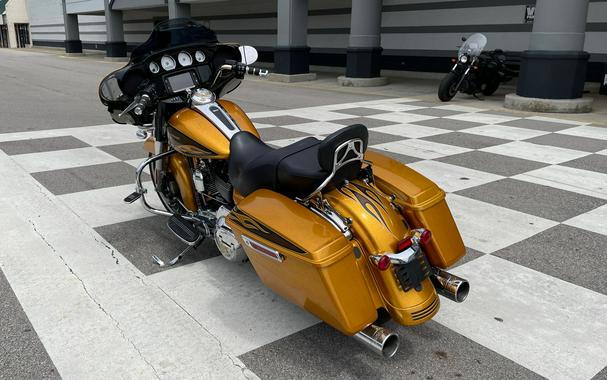 2016 Harley-Davidson® FLHXS Street Glide® Special