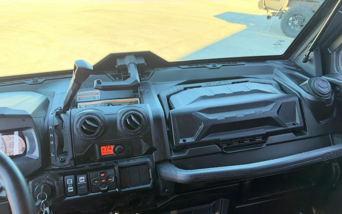 2025 Can-Am Defender MAX Limited