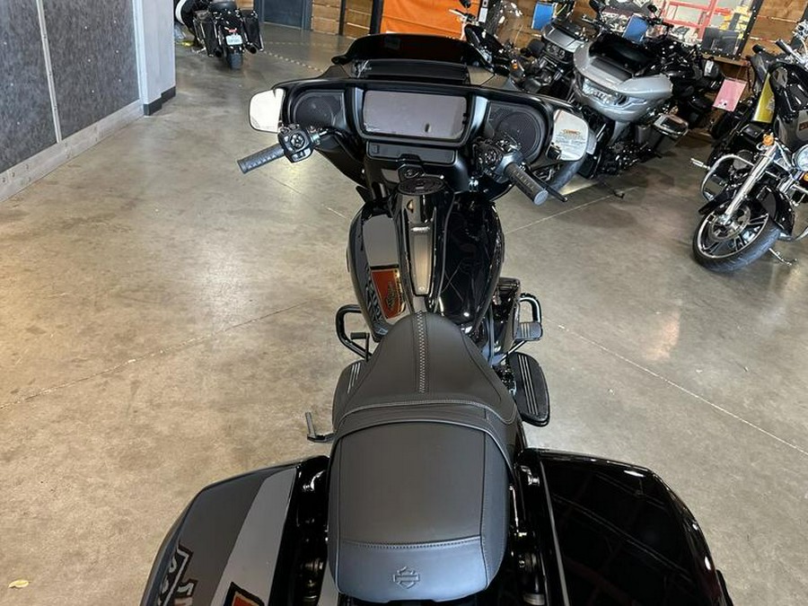 2025 Harley-Davidson® FLHX - Street Glide®