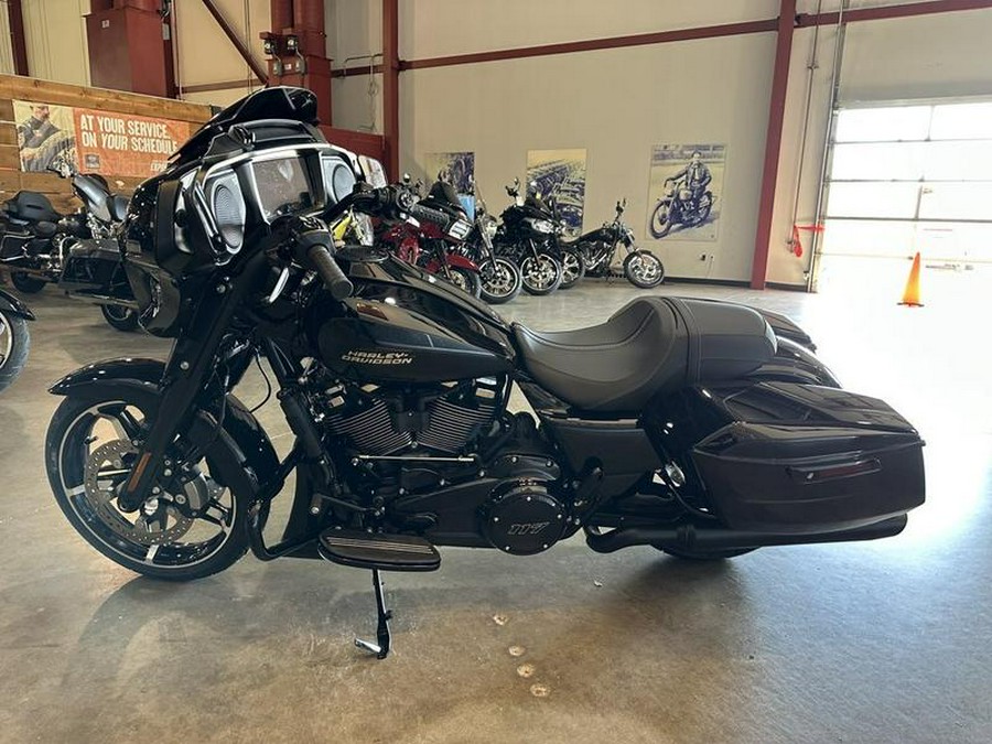 2025 Harley-Davidson® FLHX - Street Glide®