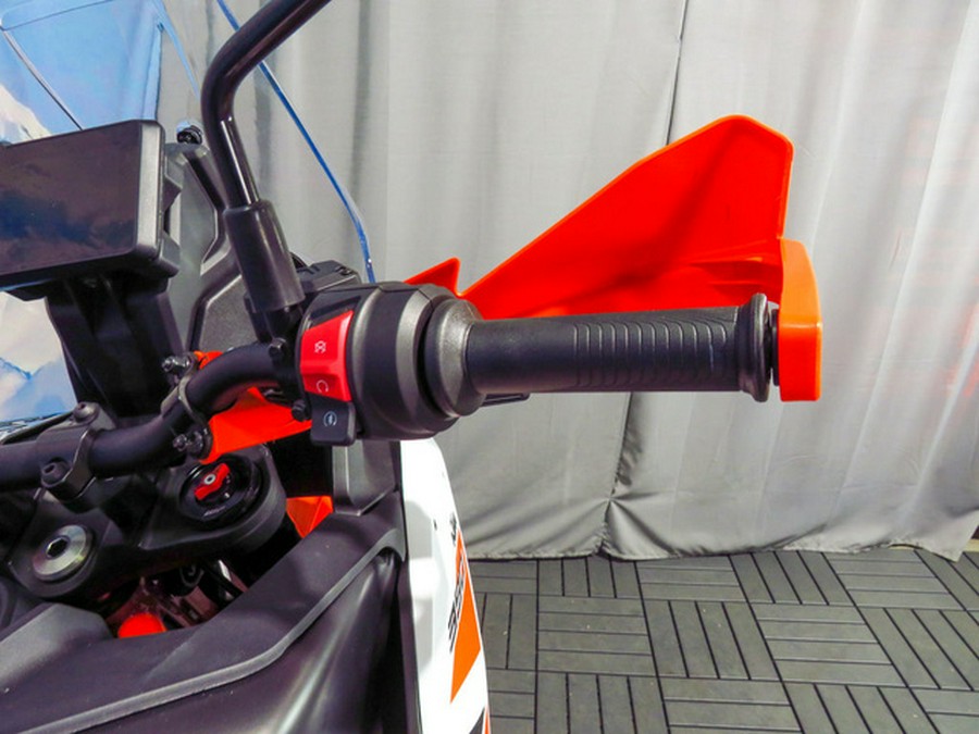 2025 KTM Adventure 390 R