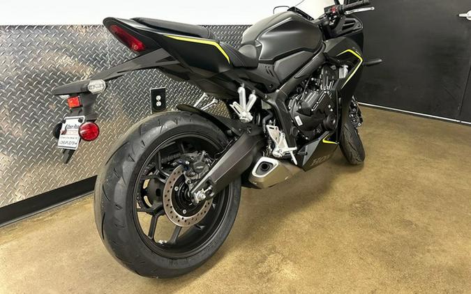 2026 Honda CBR650R E-Clutch