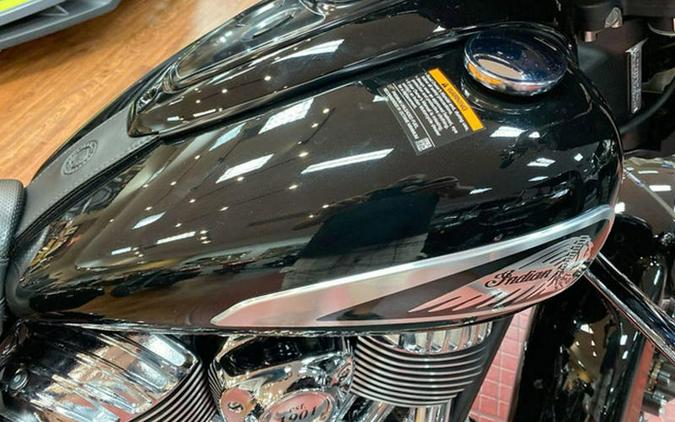 2022 Indian Motorcycle® Chieftain® Limited Black Metallic