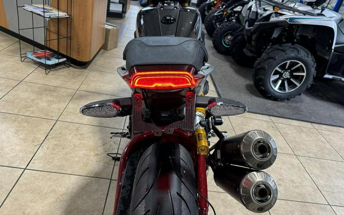 2022 Indian Motorcycle® FTR R Carbon Carbon Fiber