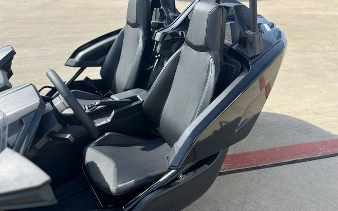 2025 Polaris Slingshot® Slingshot® SL AutoDrive Jet Black