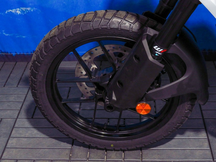 2025 KTM Adventure 390 X