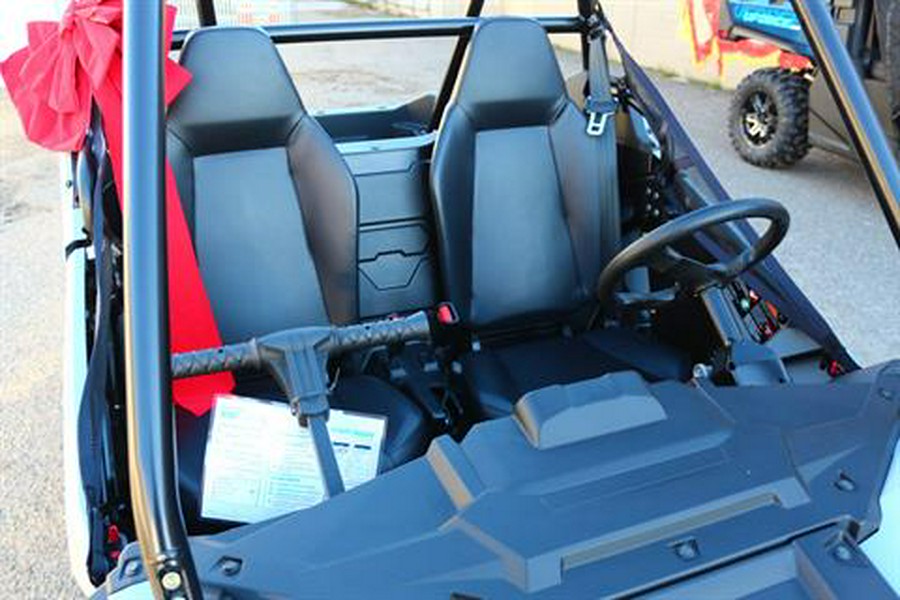 2025 Polaris RZR 200 EFI