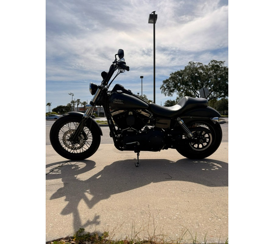 FXDB 2016 Street Bob
