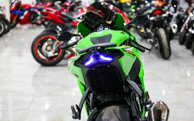 2025 Kawasaki ZX1002MSFAL Ninja ZX-10R KRT (ABS)