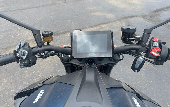 2023 KTM 1290 Super Duke R EVO
