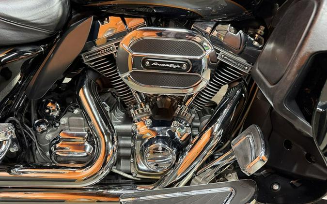 2016 Harley-Davidson Touring FLTRUSE - CVO Road Glide Ultra