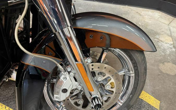 2016 Harley-Davidson Touring FLTRUSE - CVO Road Glide Ultra