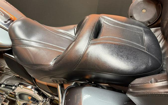 2016 Harley-Davidson Touring FLTRUSE - CVO Road Glide Ultra