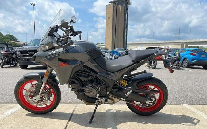 2023 Ducati Multistrada V2 S Thrilling Black & Street Grey