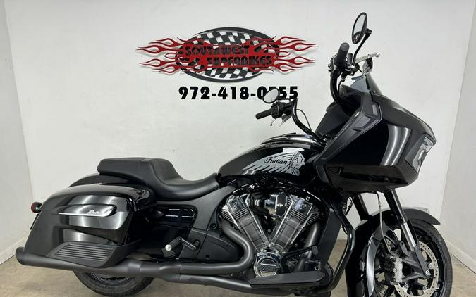 2021 Indian Motorcycle® Challenger® Limited Thunder Black Pearl