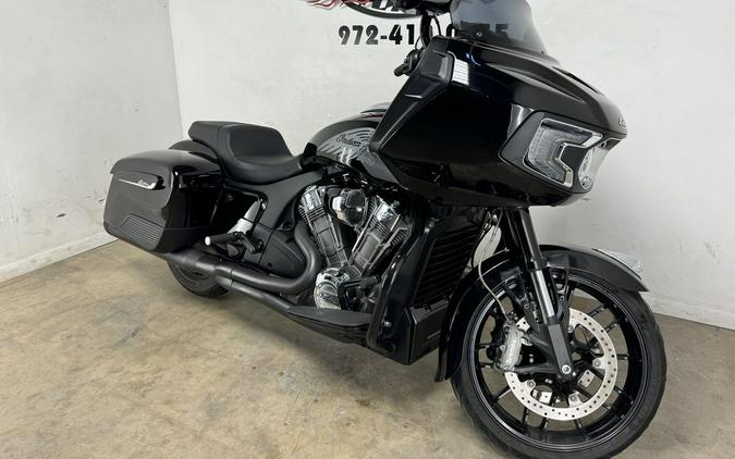 2021 Indian Motorcycle® Challenger® Limited Thunder Black Pearl