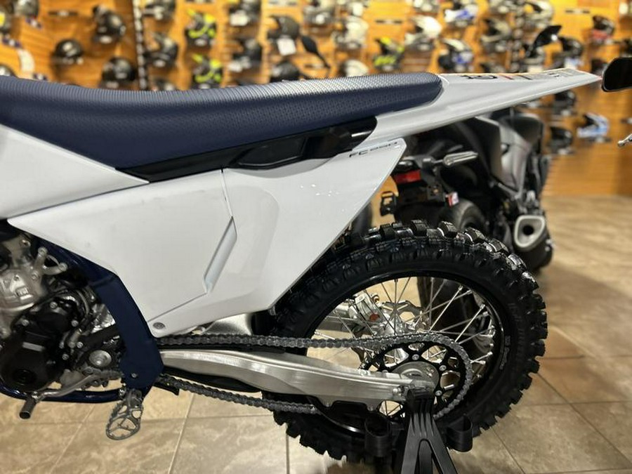 2025 Husqvarna® FC 250