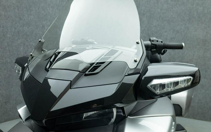 2016 CAN-AM SPYDER F3-T SE6 TRIKE W/AUDIO & ABS