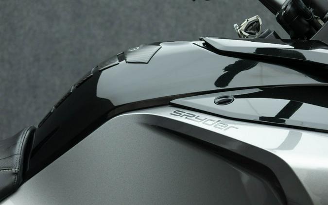 2016 CAN-AM SPYDER F3-T SE6 TRIKE W/AUDIO & ABS