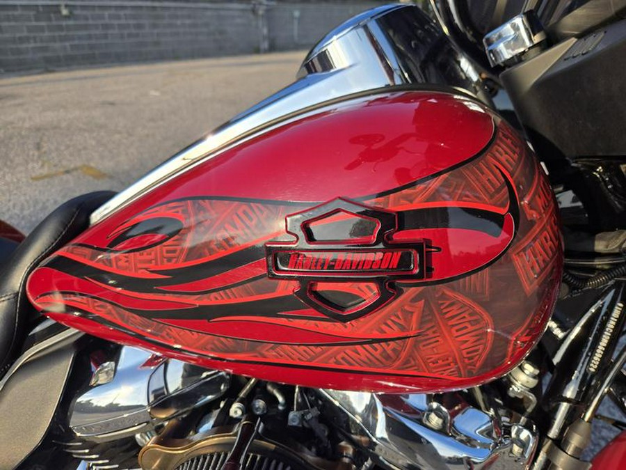 2021 Harley-Davidson® FLHX - Street Glide®