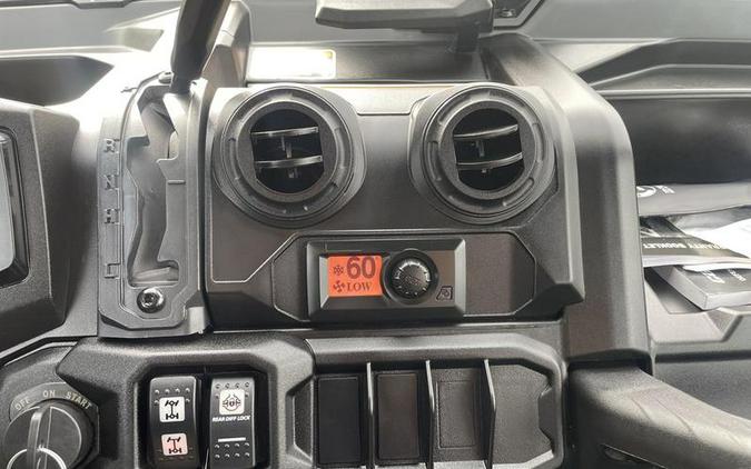 2027 Can-Am® Defender MAX DPS CAB HD10 Dolomite Grey