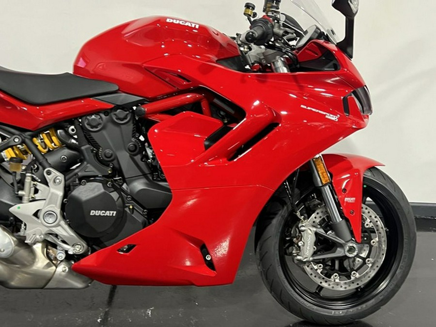 2024 Ducati Supersport 950 Red