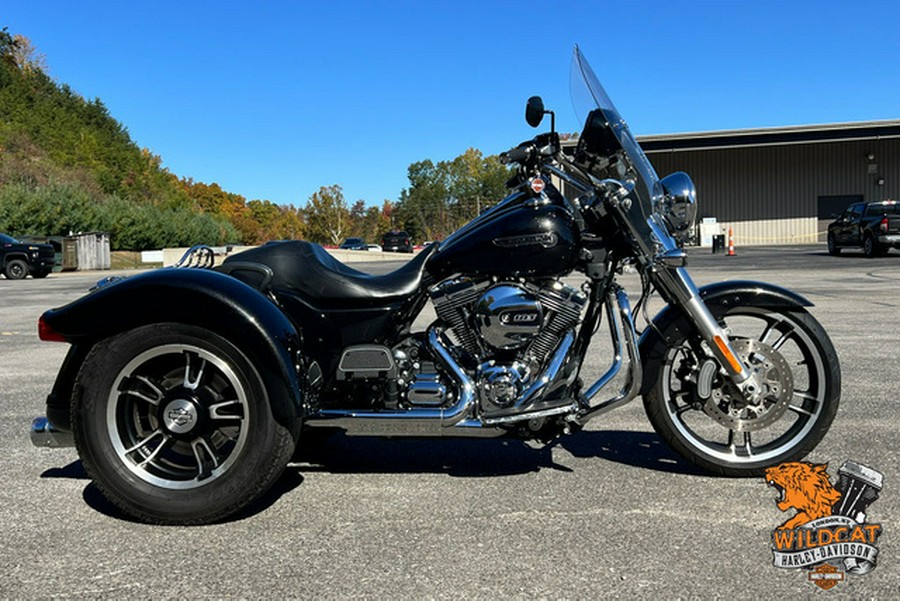 2016 Harley-Davidson Trike FLRT - Freewheeler