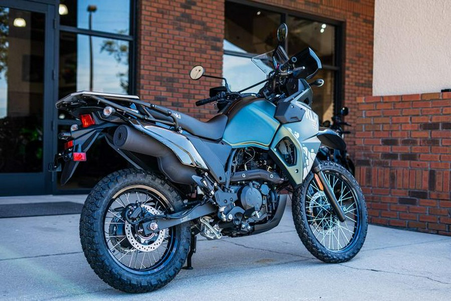 2025 Kawasaki KLR®650 S Metallic Matte Old School Green